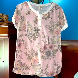 Boutique Floral Henley t-shirt